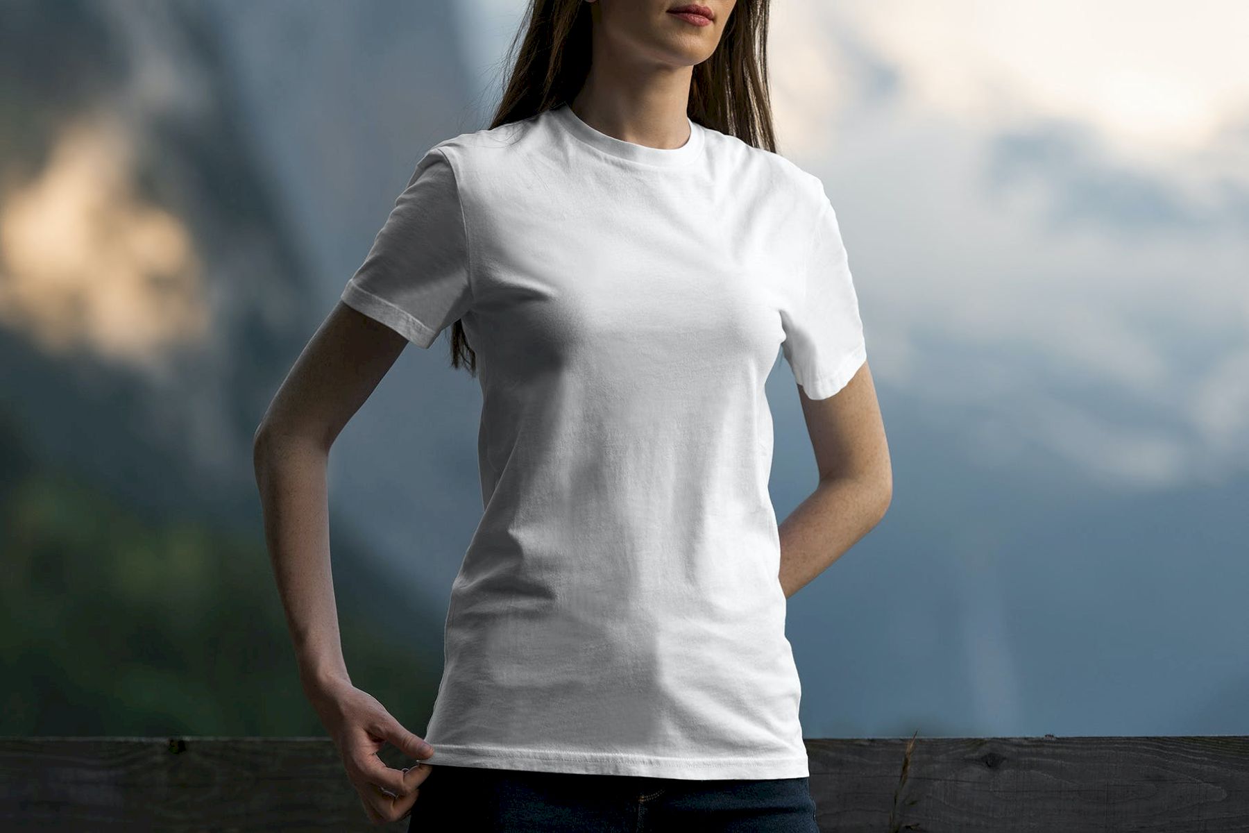 T恤样机阿尔卑斯版 T-Shirt Mockup Alpine Edition插图14