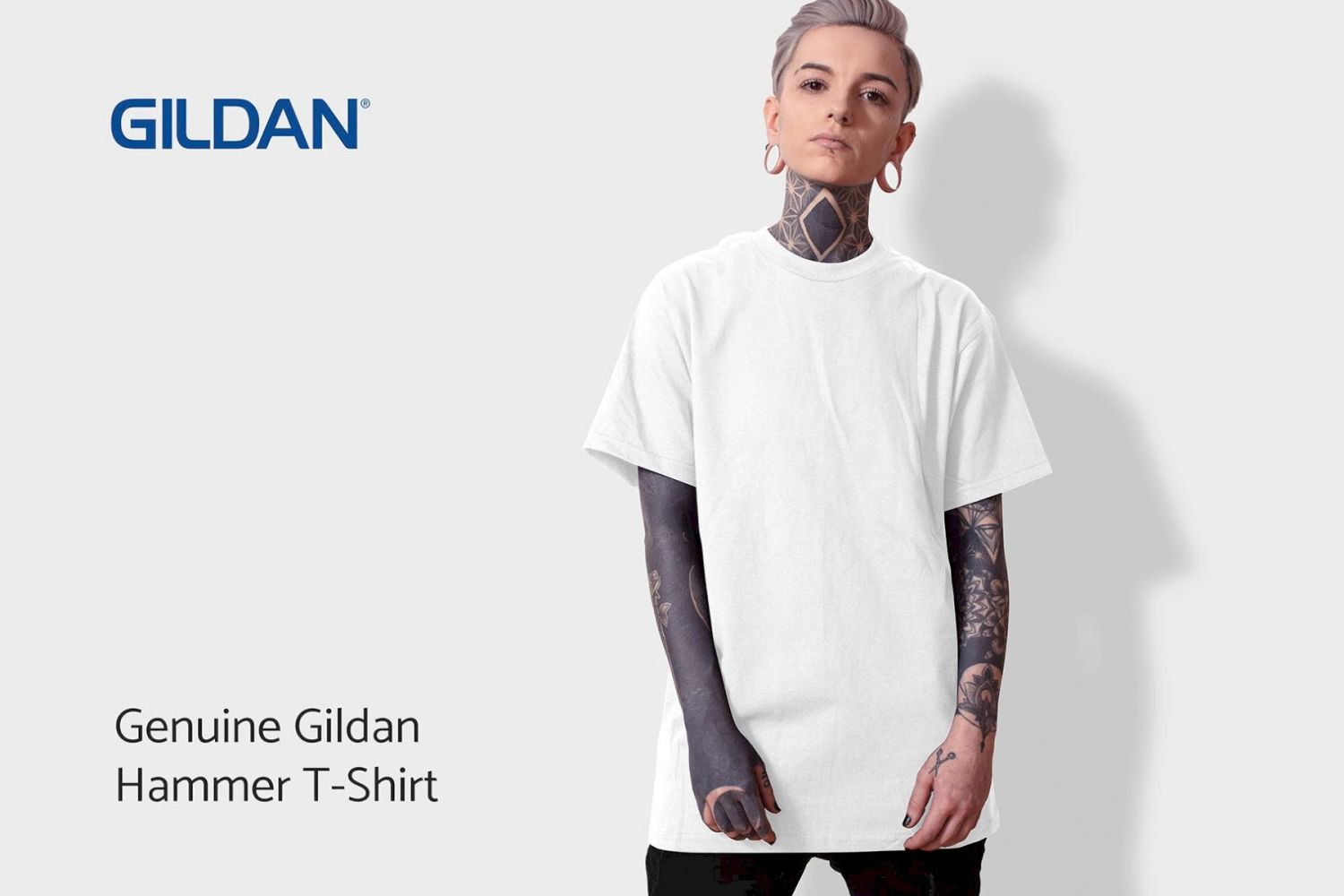 Gildan Hammer T 恤样机 Gildan Hammer T-Shirt Mockup插图3