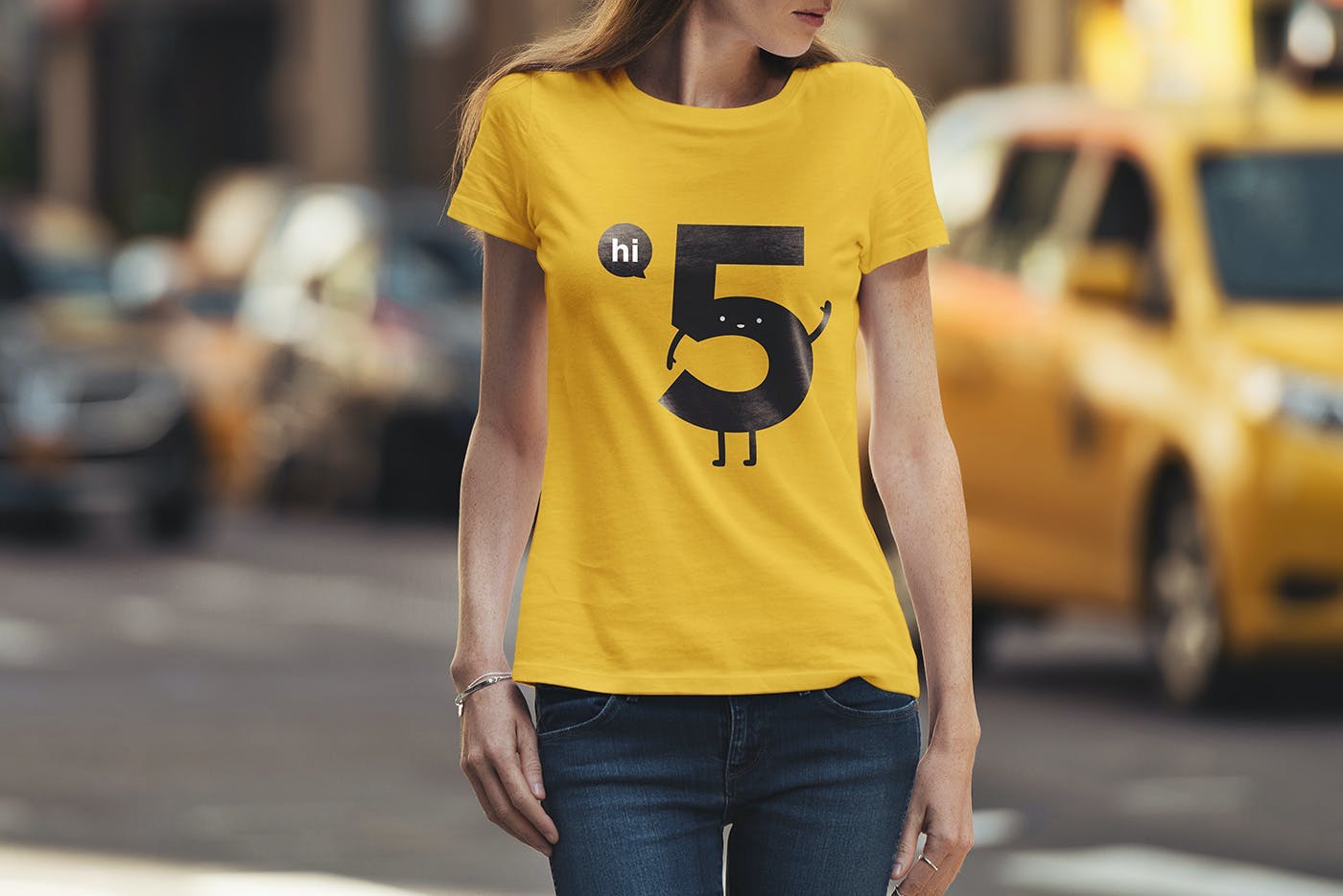 T恤样机女模特纽约场景 11插图