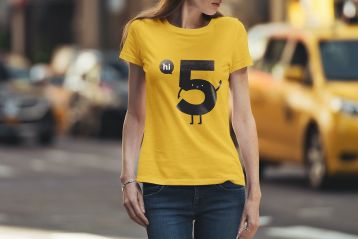 T恤样机女模特纽约场景 11