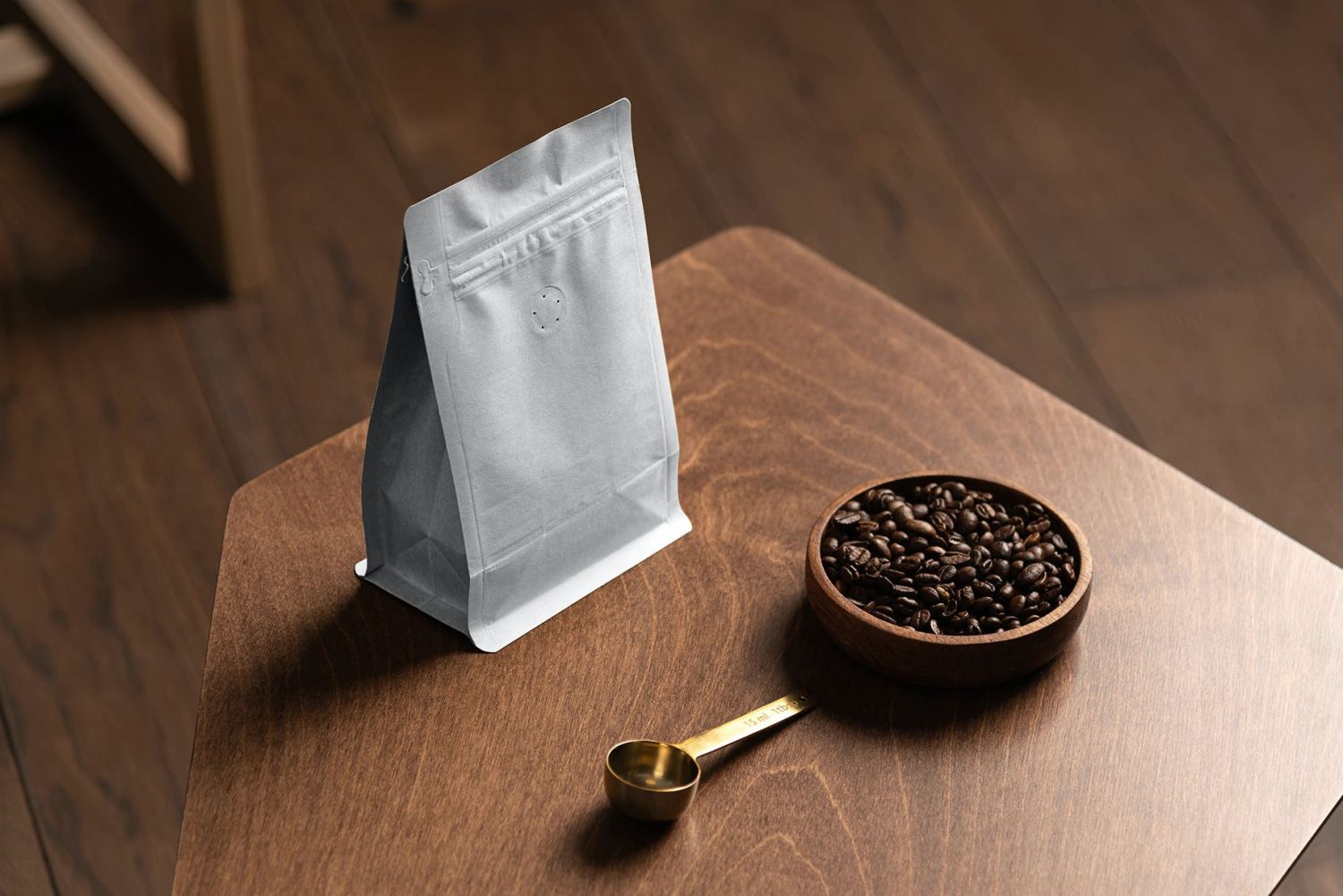 烘焙咖啡包装样机场景 02插图1