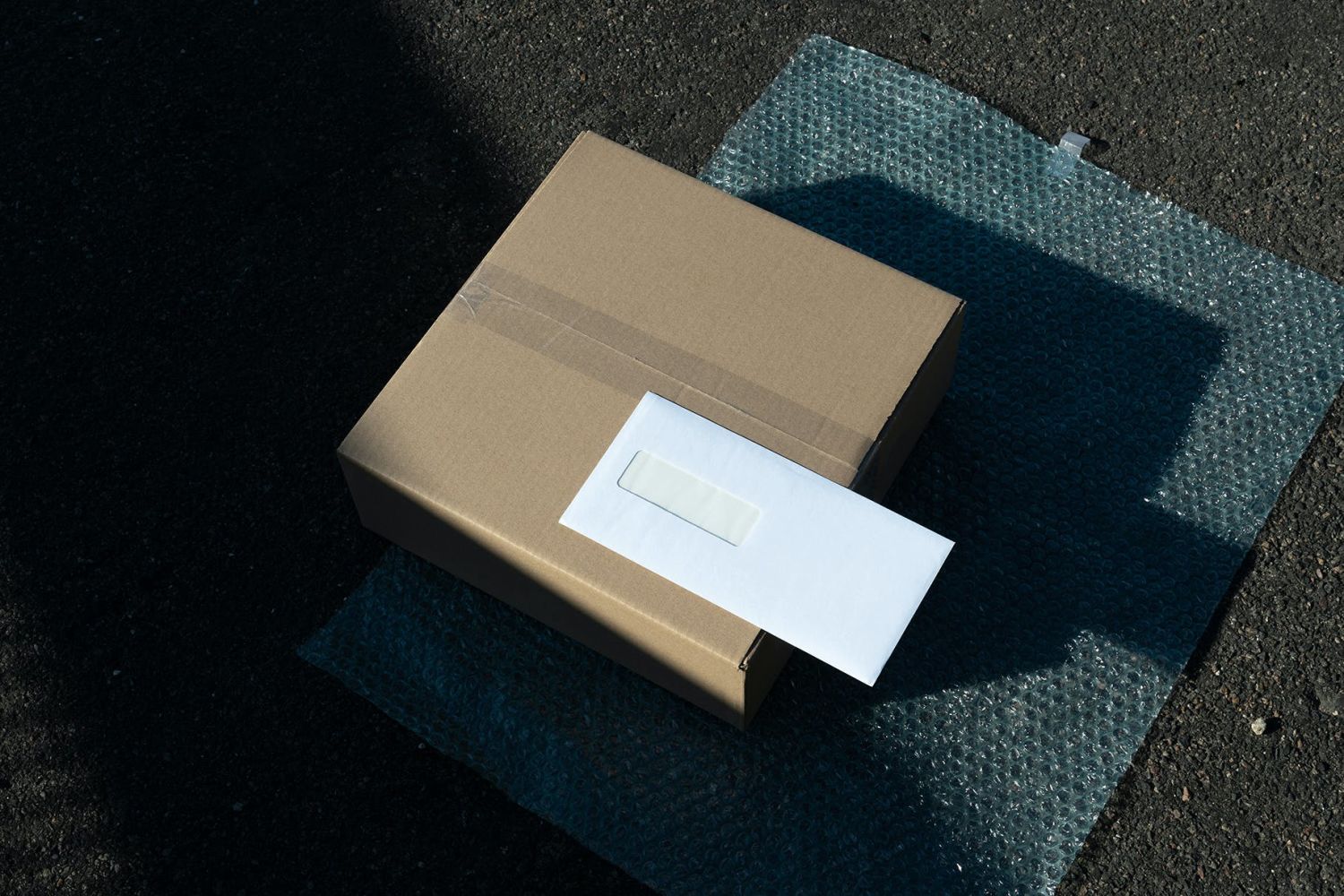 包装和信封品牌样机场景 Raw-01-06插图1